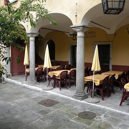 Schlosshotel 2* 洛迦诺